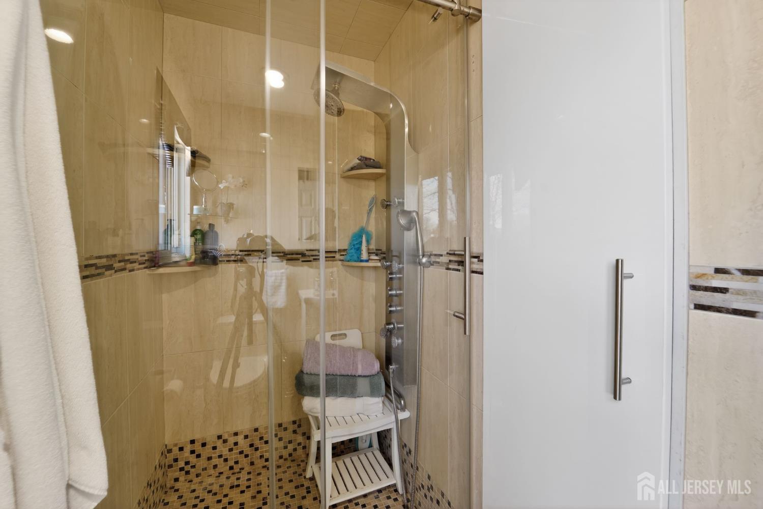 17 Willow Drive, Old Bridge, NJ, 08857 image 25