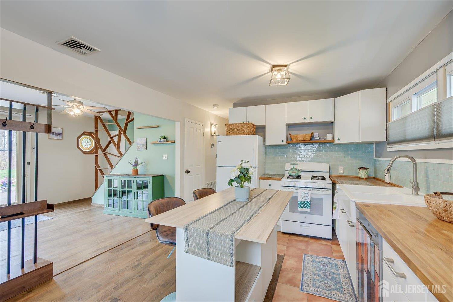 138 Woodland Road, Piscataway, NJ, 08854 image 21