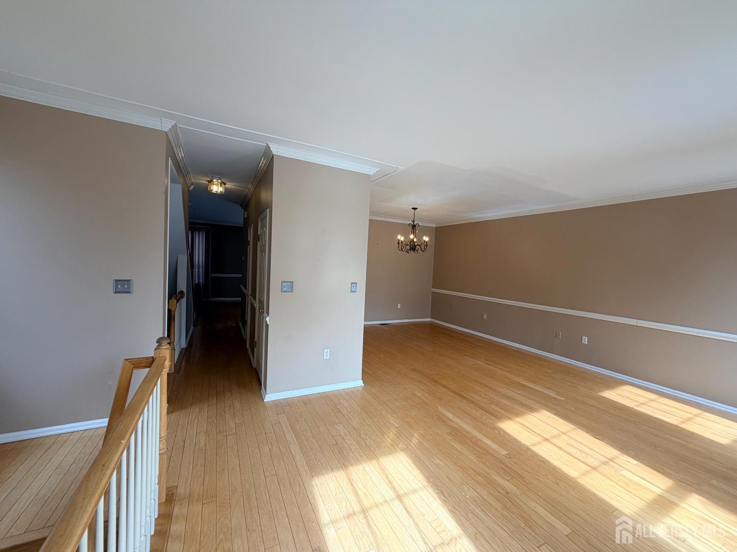 123 Bobolink Court Image 4