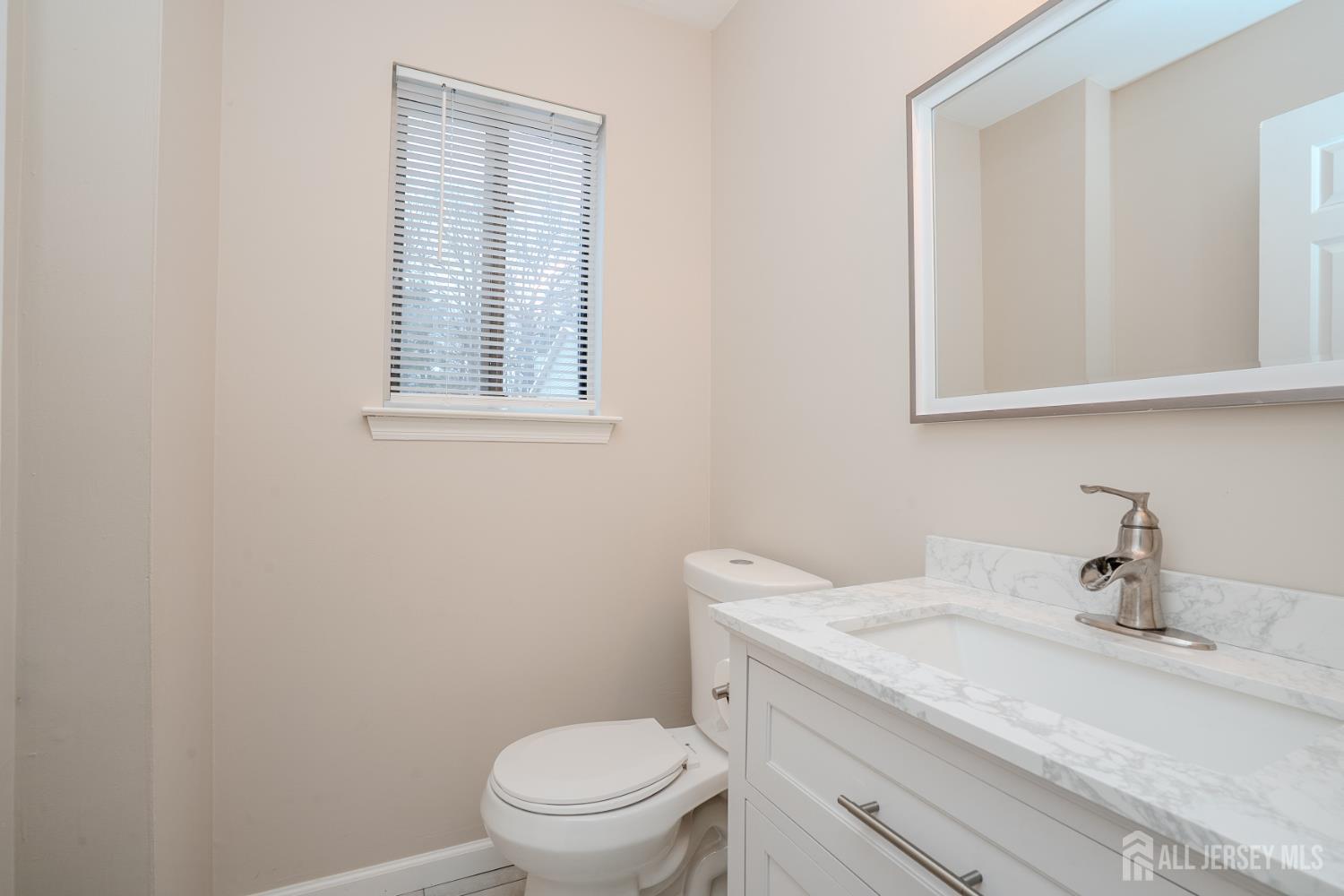 9 Wood Acres Drive, North Brunswick, NJ, 08902 image 28