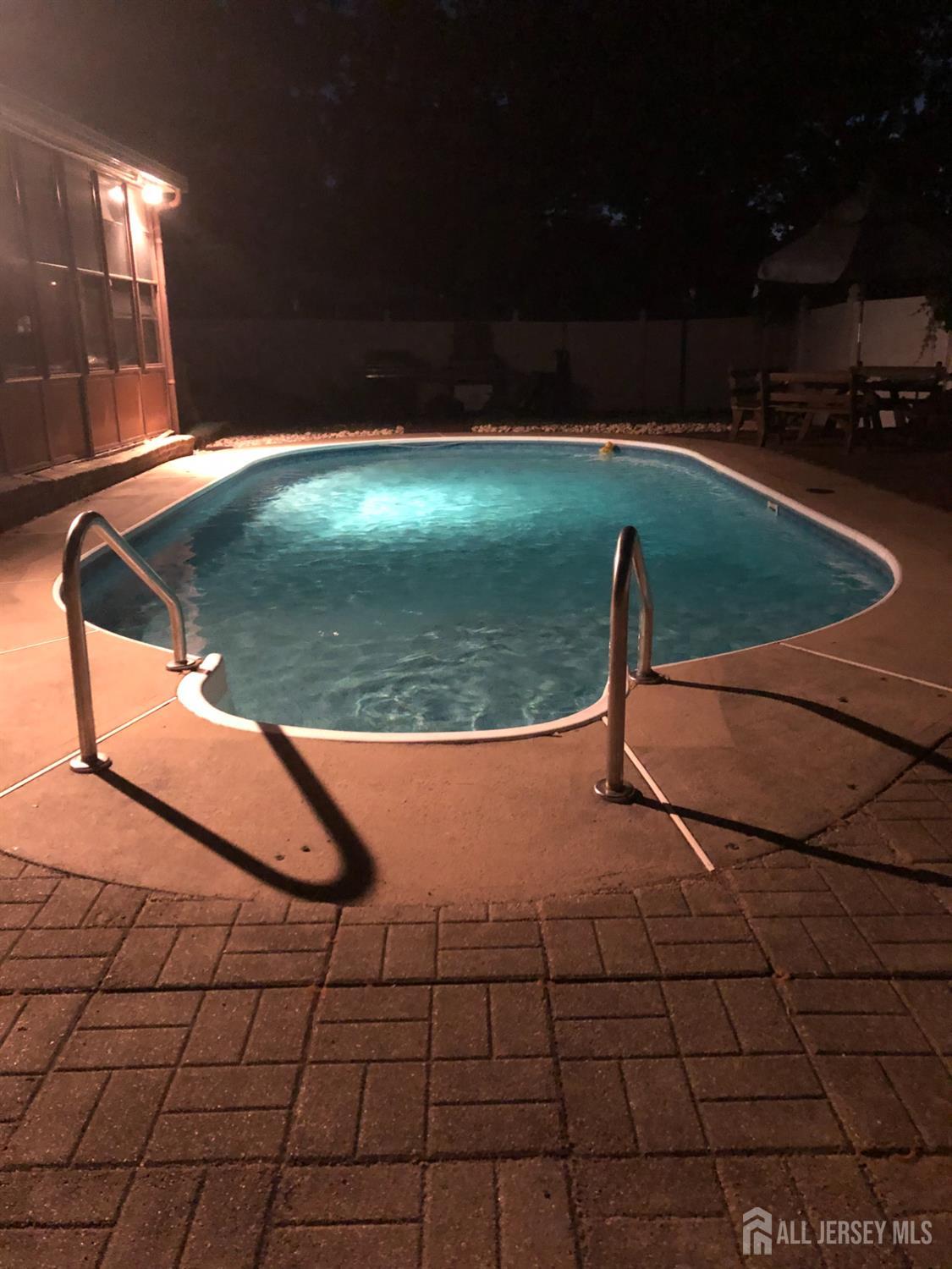 35 Nelson Avenue Image 2