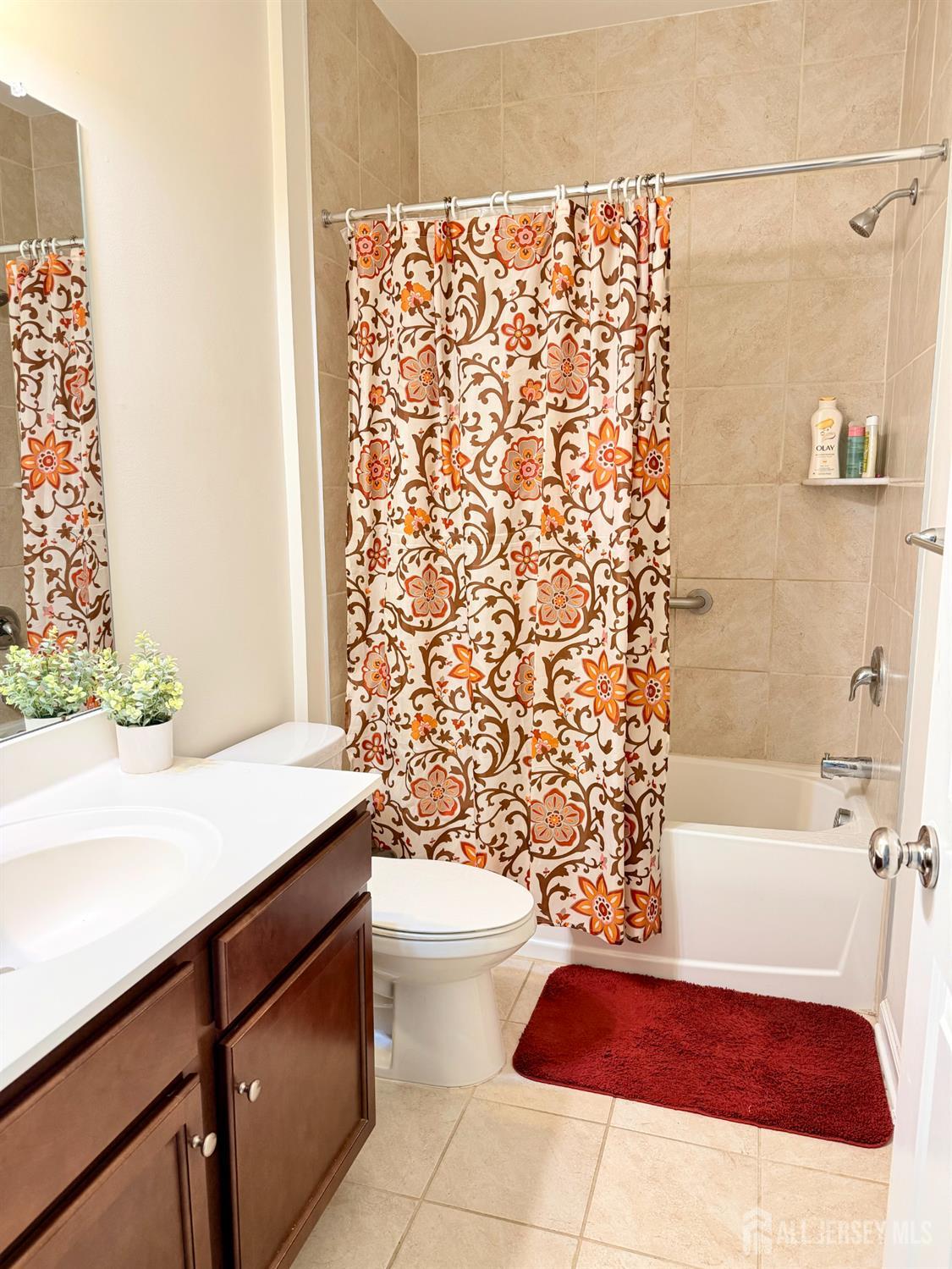 338 South Drive, North Brunswick, NJ, 08902 image 18