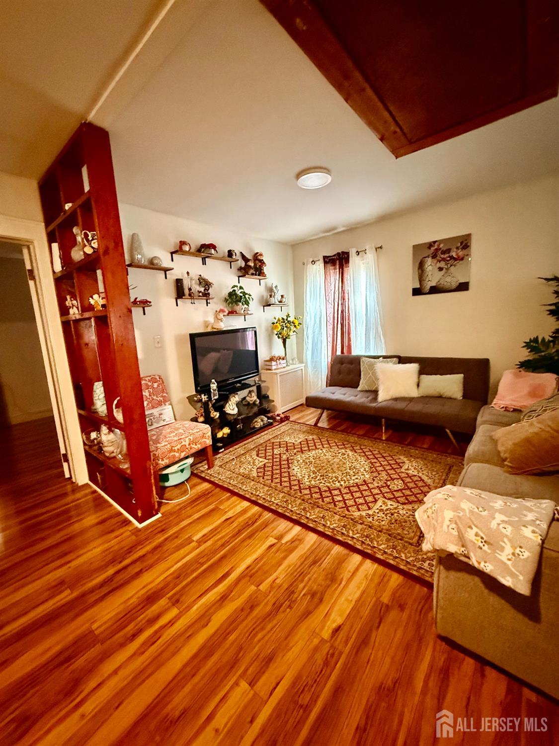 6 S 9th Avenue, Highland Park, NJ, 08904 image 30