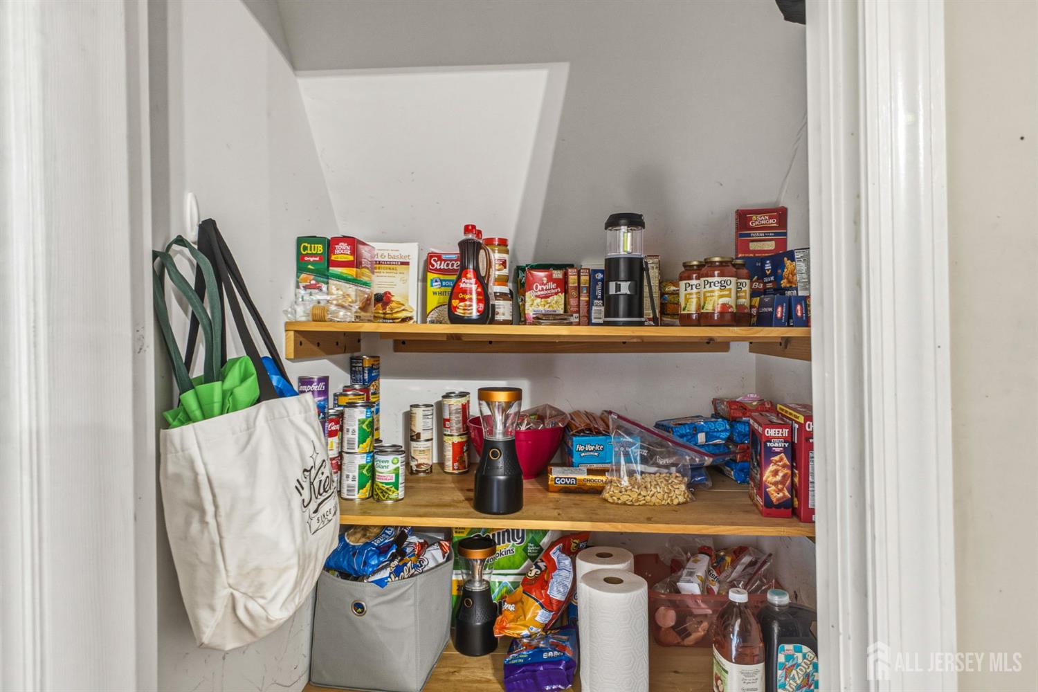 911 Harris Avenue, Union Beach, NJ, 07735 image 28