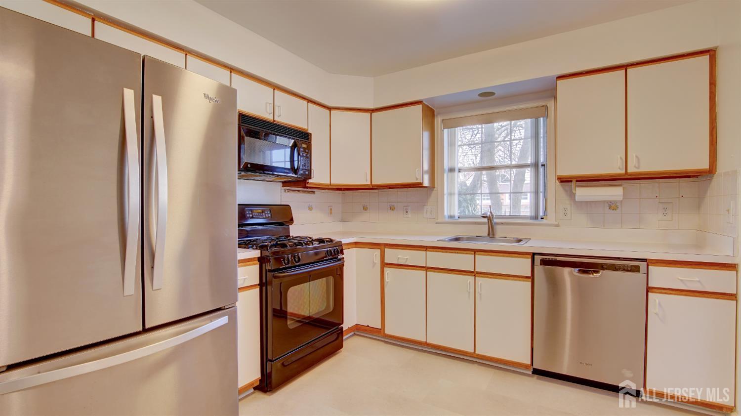 2 Hempstead Drive, Monroe, NJ, 08831 image 15