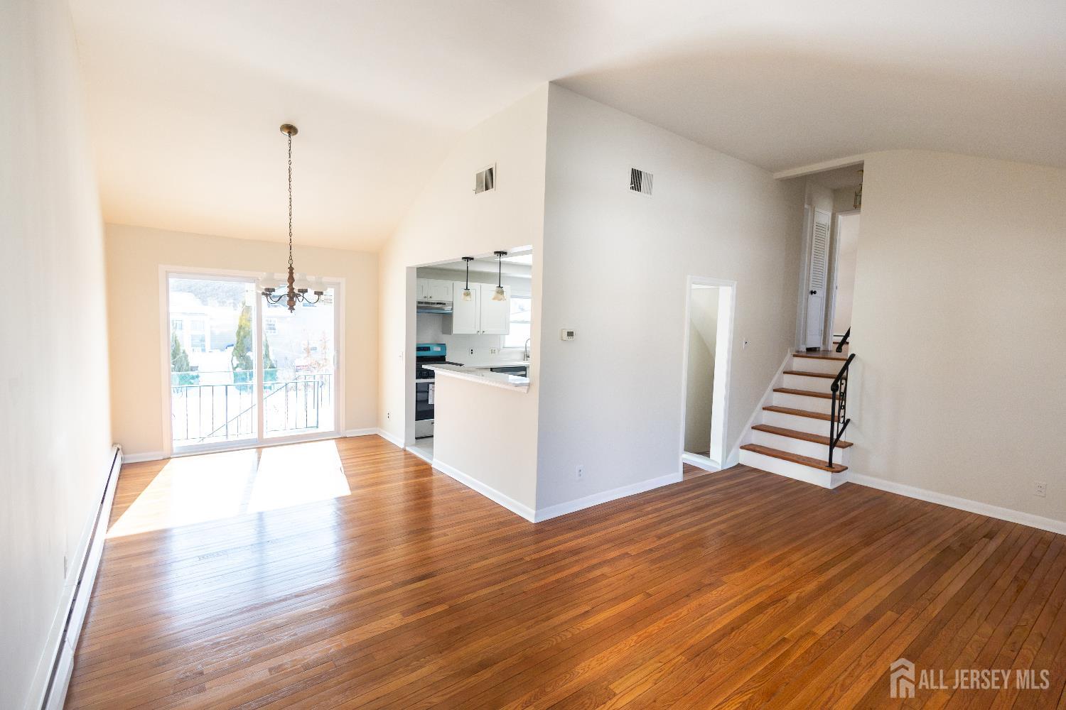 9 Bernath Street, Carteret, NJ, 07008 image 32