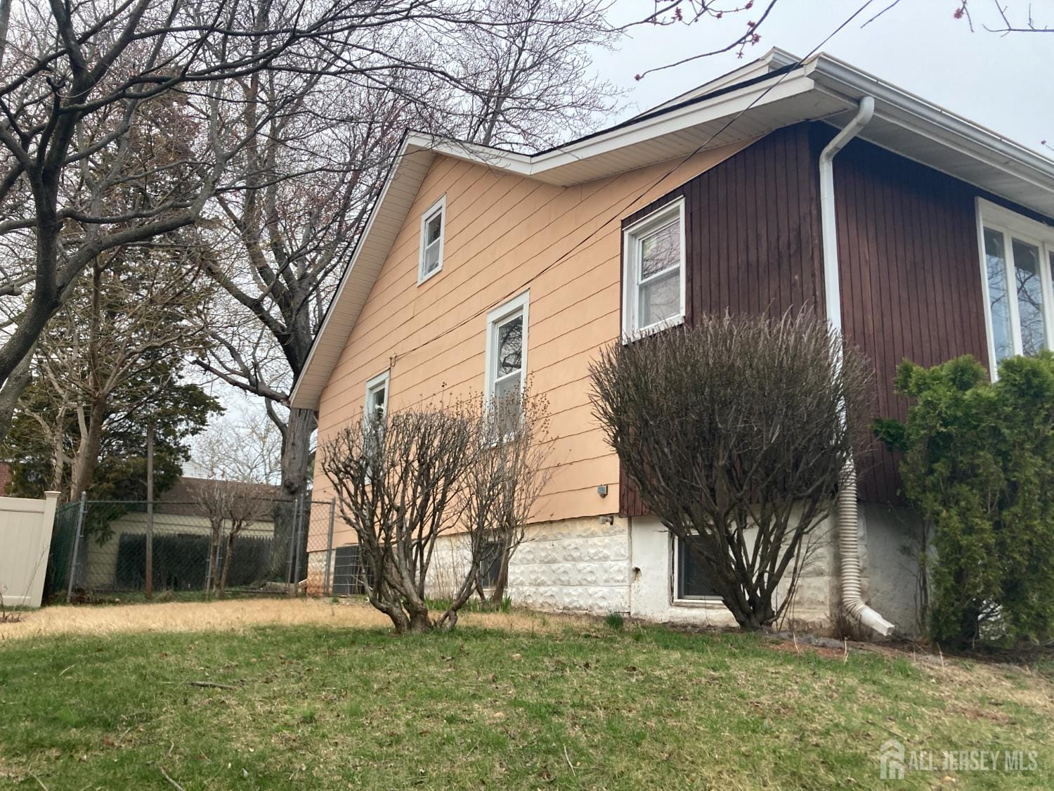 913 Eden Avenue Image 3