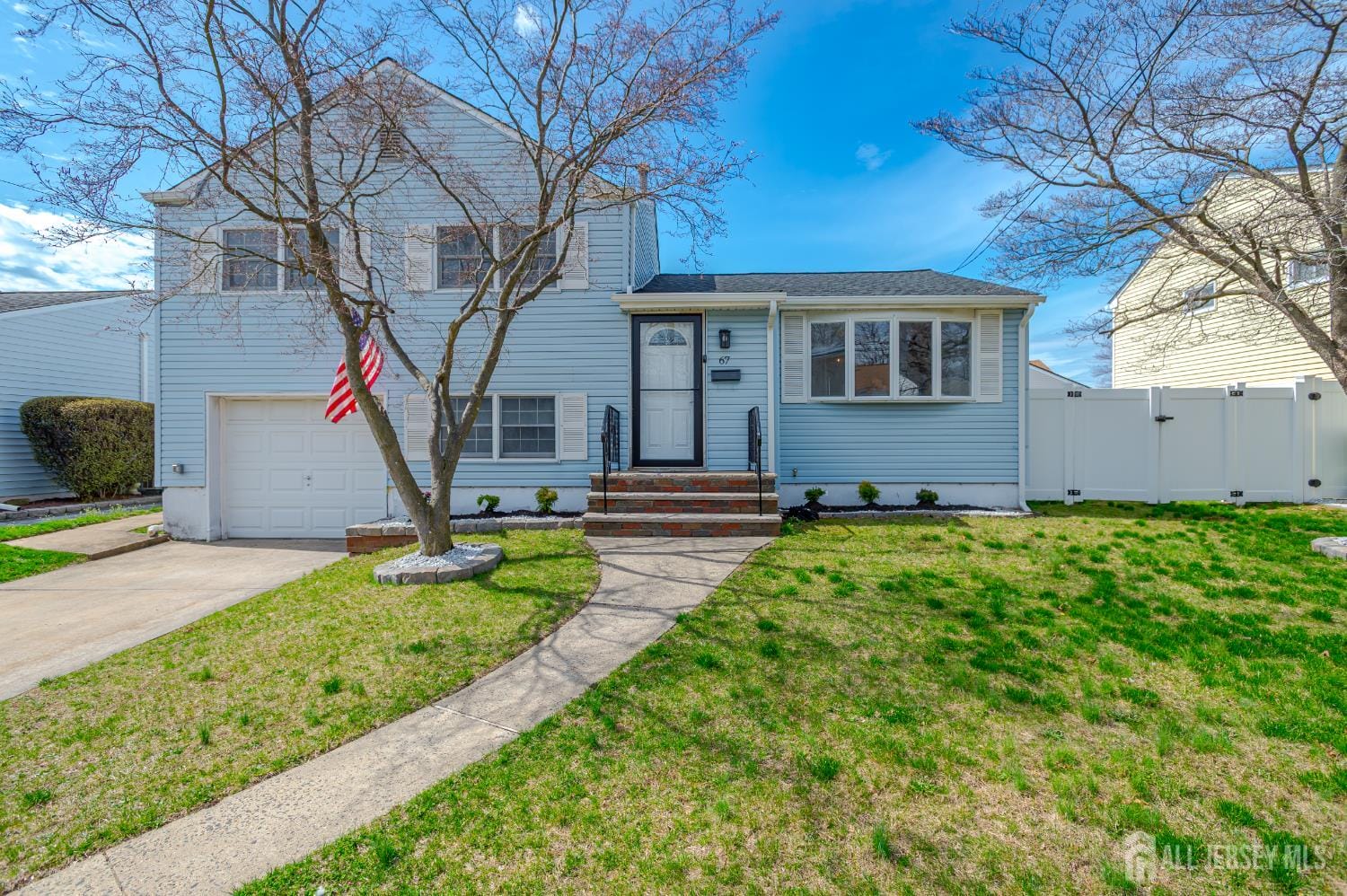 67 Albert Drive, Sayreville, NJ, 08859