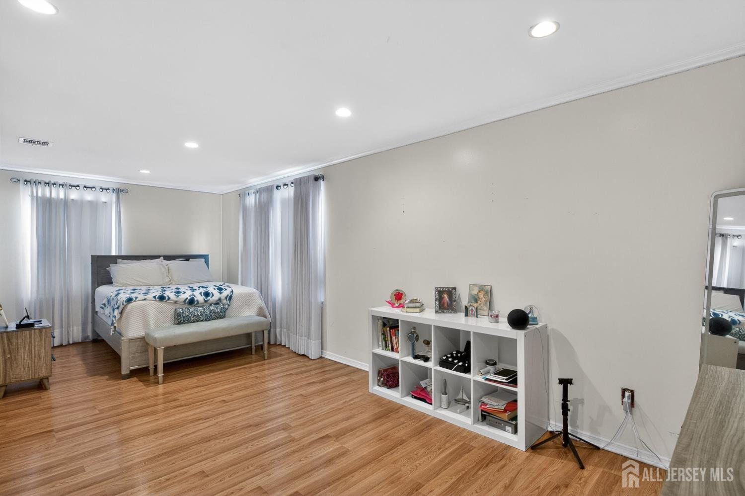 61 Herbert Drive, East Brunswick, NJ, 08816 image 21