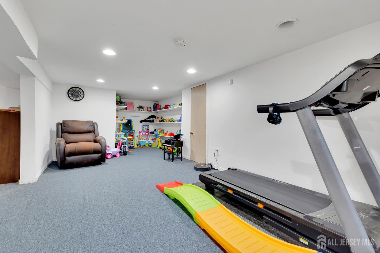 29 Tower Road, Edison, NJ, 08820 image 39