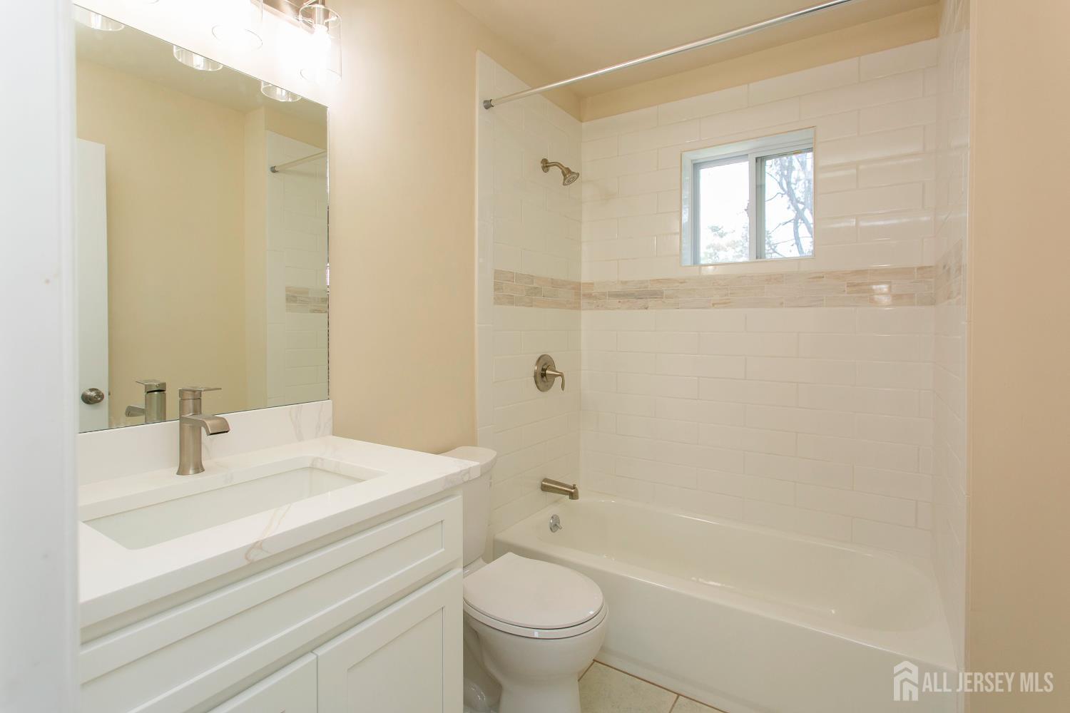 15 Bradley Drive, Edison, NJ, 08817 image 18