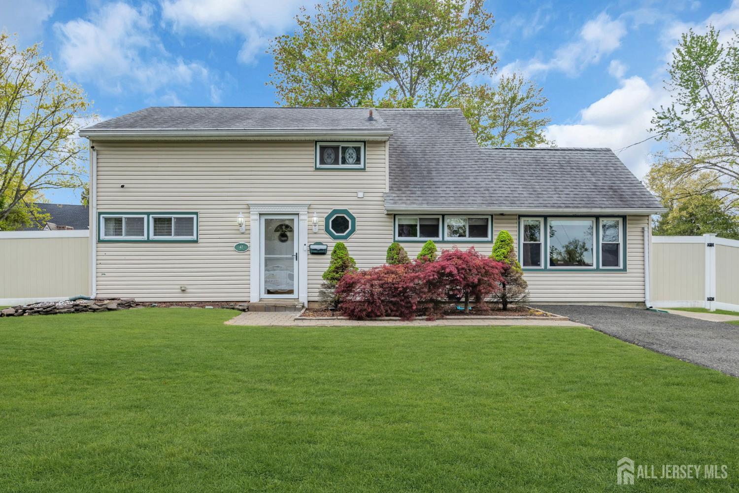 47 Southwood Drive Image 2