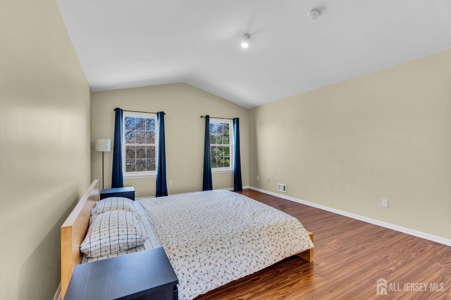 52 Zeller Drive, Franklin Twsp, NJ, 08873 image 36