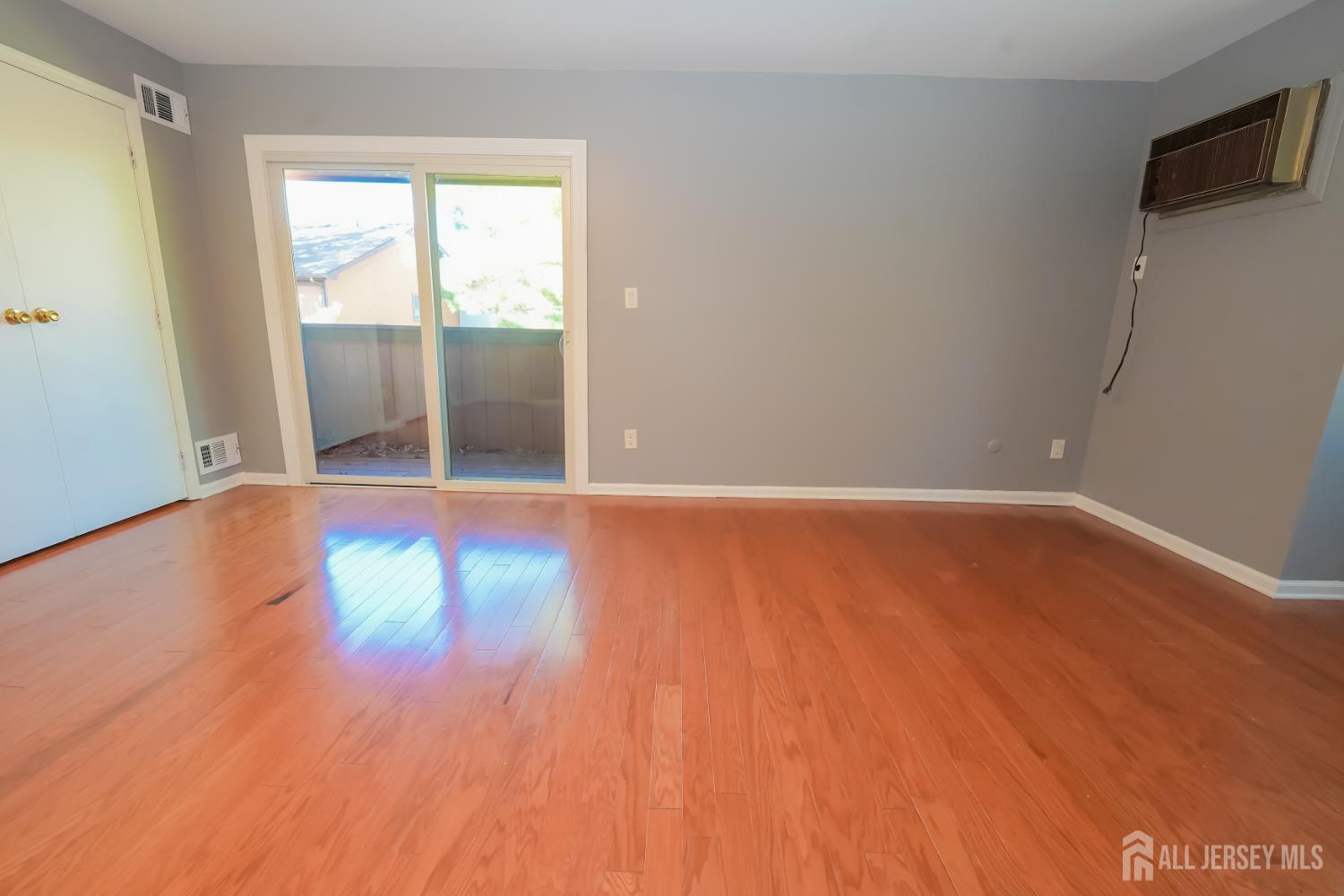 1308 Merrywood Drive, Edison, NJ, 08817 image 54