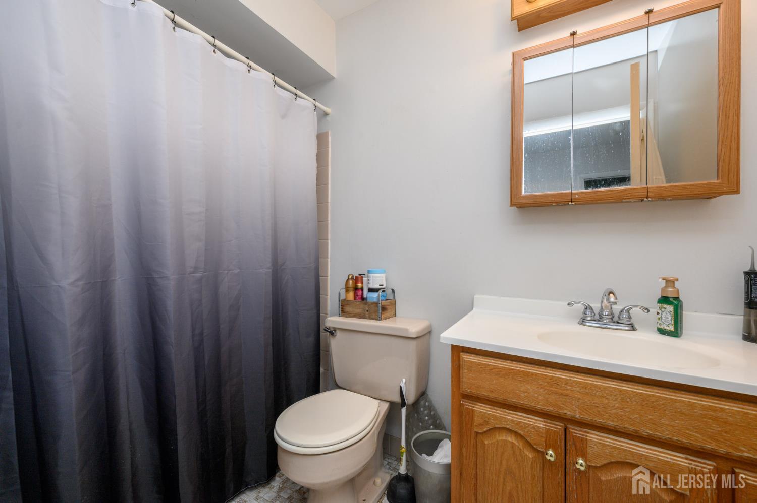 127 Chaucer Road, Mount Laurel, NJ, 08054 image 29