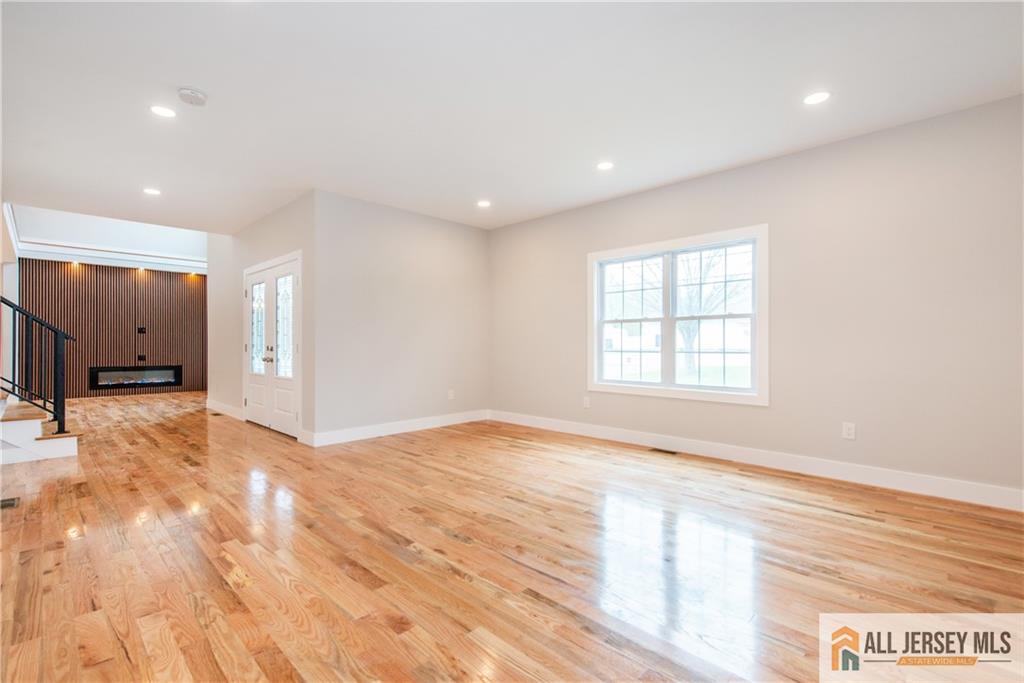 165 Normandy Drive, Piscataway, NJ, 08854 image 17