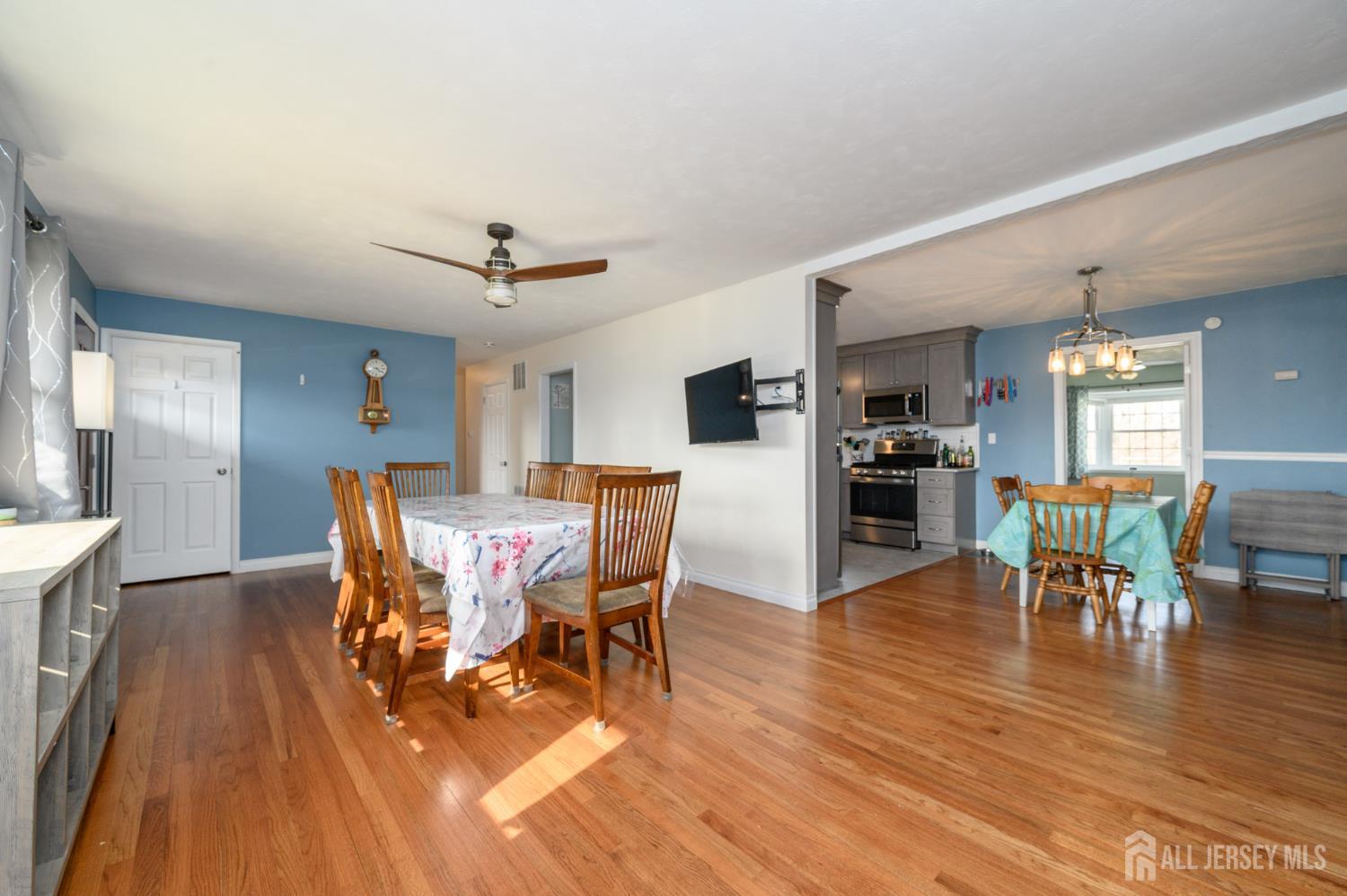 359 Evergreen Drive Image 5