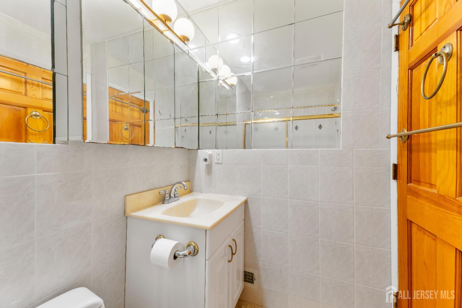 9 Denise Avenue, East Brunswick, NJ, 08850 image 28