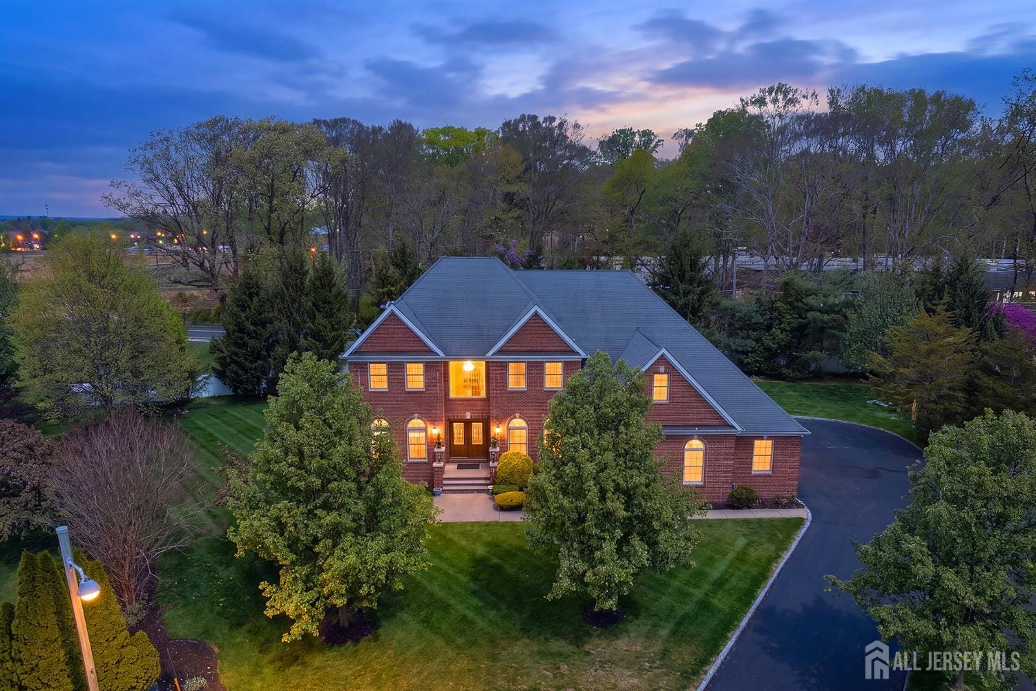 8 Keppel Road, Plainsboro, NJ, 08536