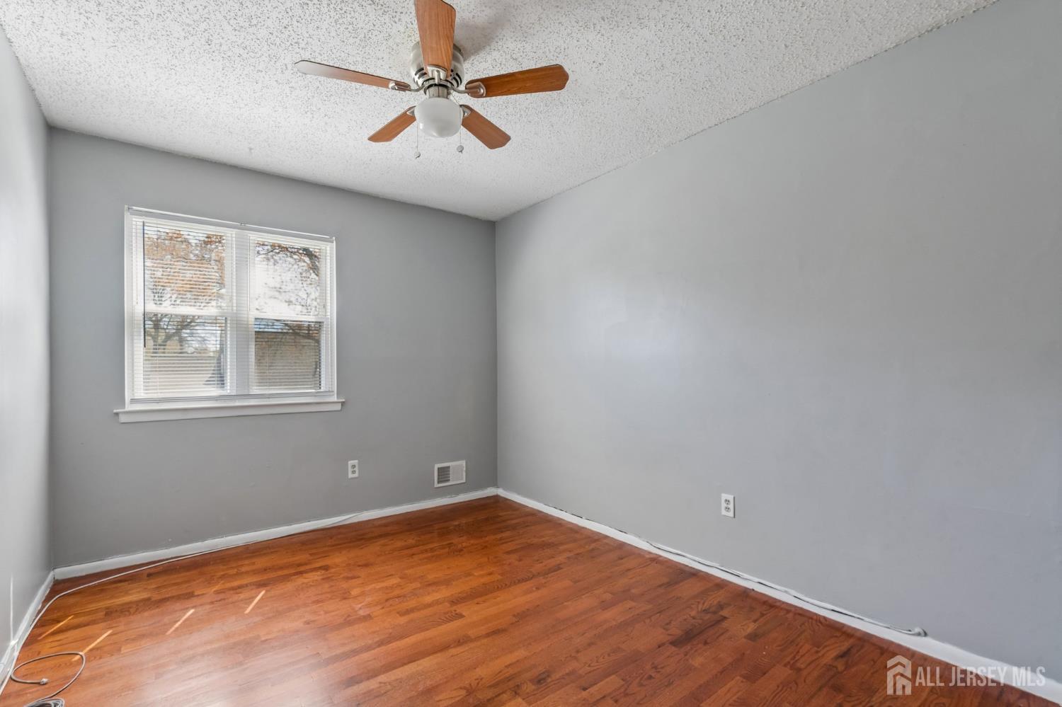 577 Berlant Avenue, Roselle, NJ, 07203 image 14