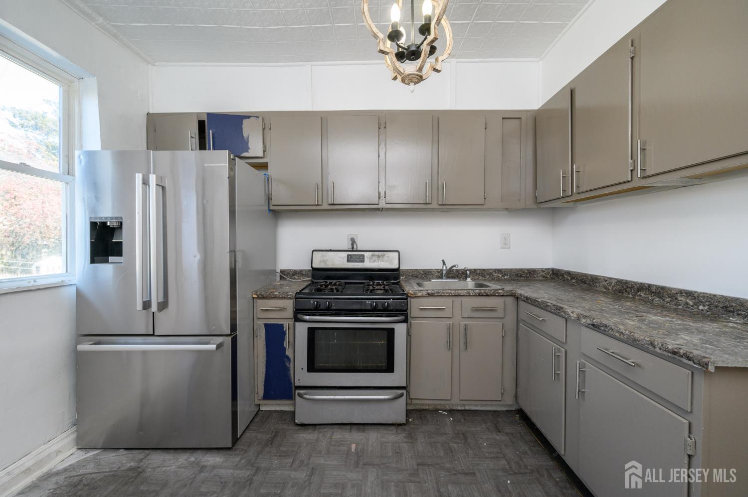 661 Kennedy Boulevard, Bayonne, NJ, 07002 image 12