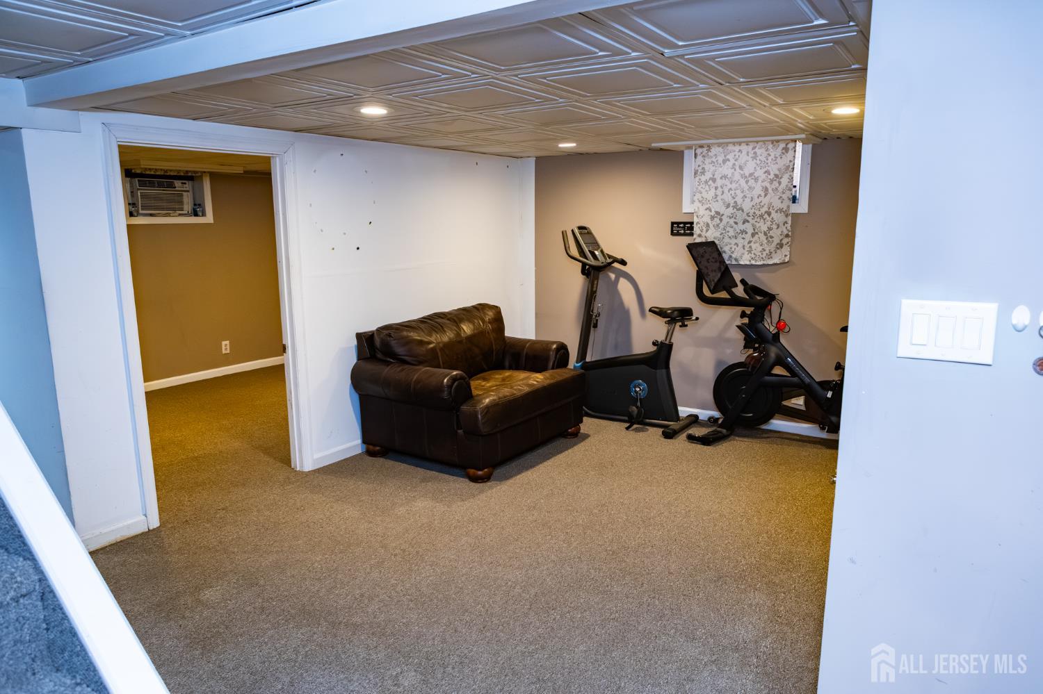 15 S Pulaski Avenue, Sayreville, NJ, 08872 image 39