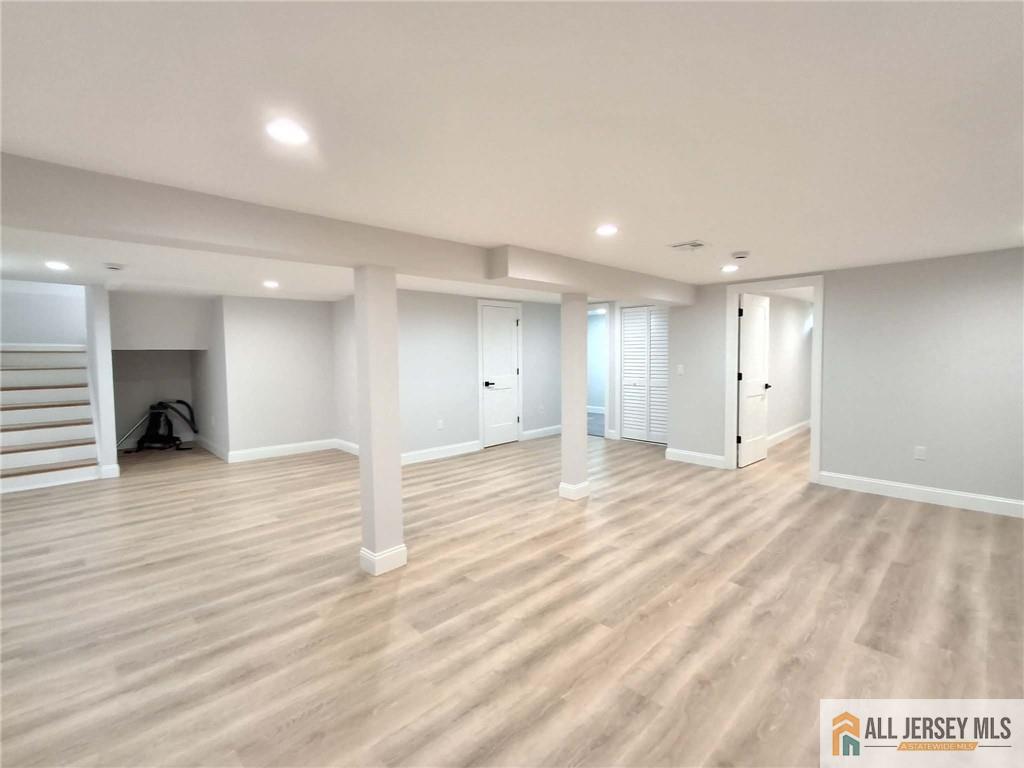 397 Lake Avenue, Colonia, NJ, 07067 image 32