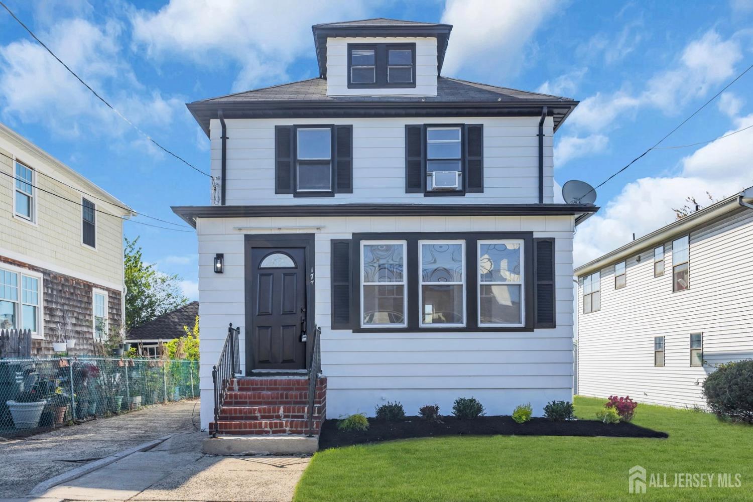 177 Bergen Street, Woodbridge Proper, NJ, 07095