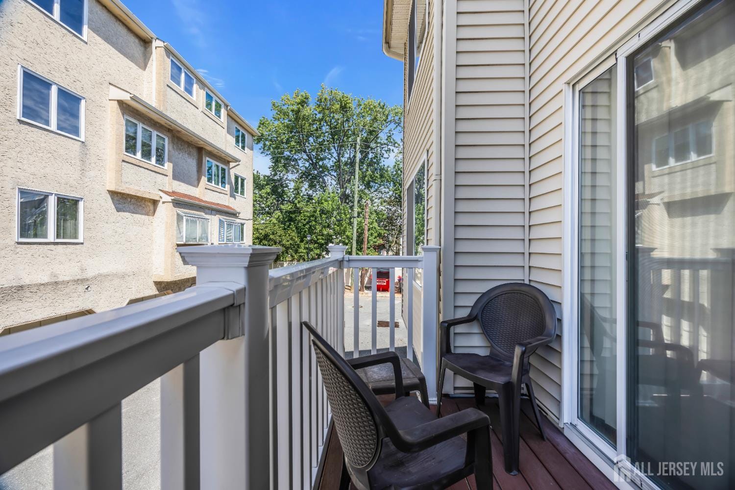 303 Holly Drive, Perth Amboy, NJ, 08861 image 8