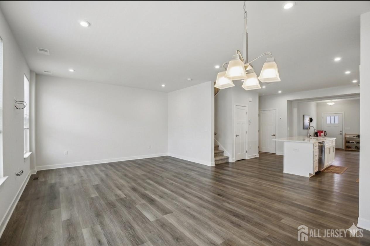 49 Owen Court, Franklin Twsp, NJ, 08873 image 9