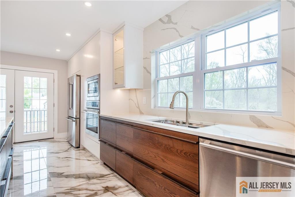 165 Normandy Drive, Piscataway, NJ, 08854 image 14