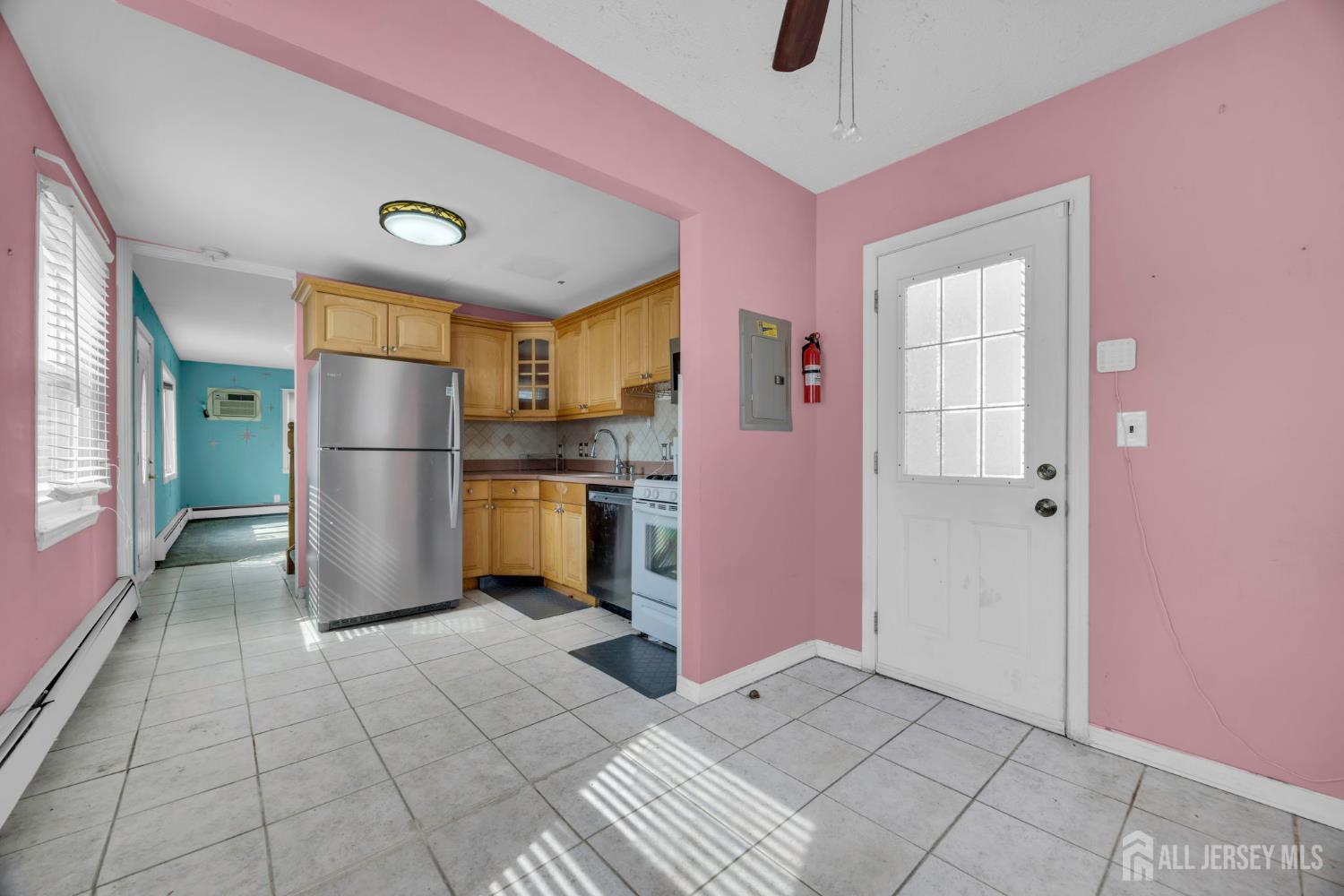 17 Hillcrest Avenue, Edison, NJ, 08817 image 7