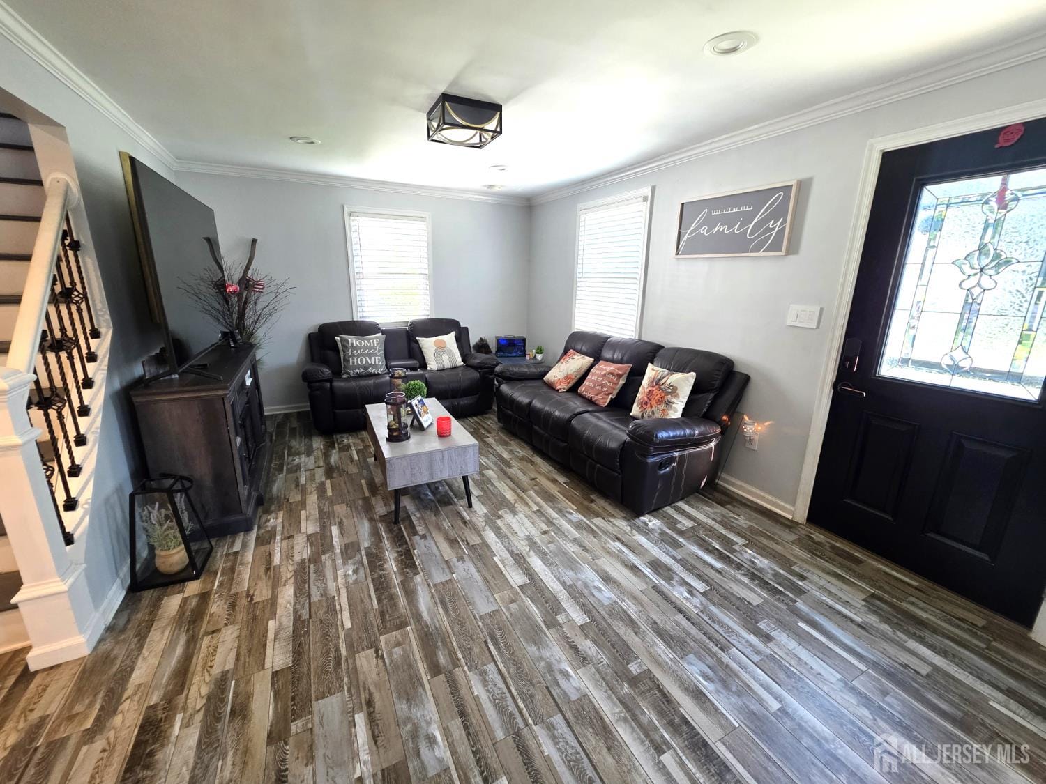 382 Douglas Road Image 4