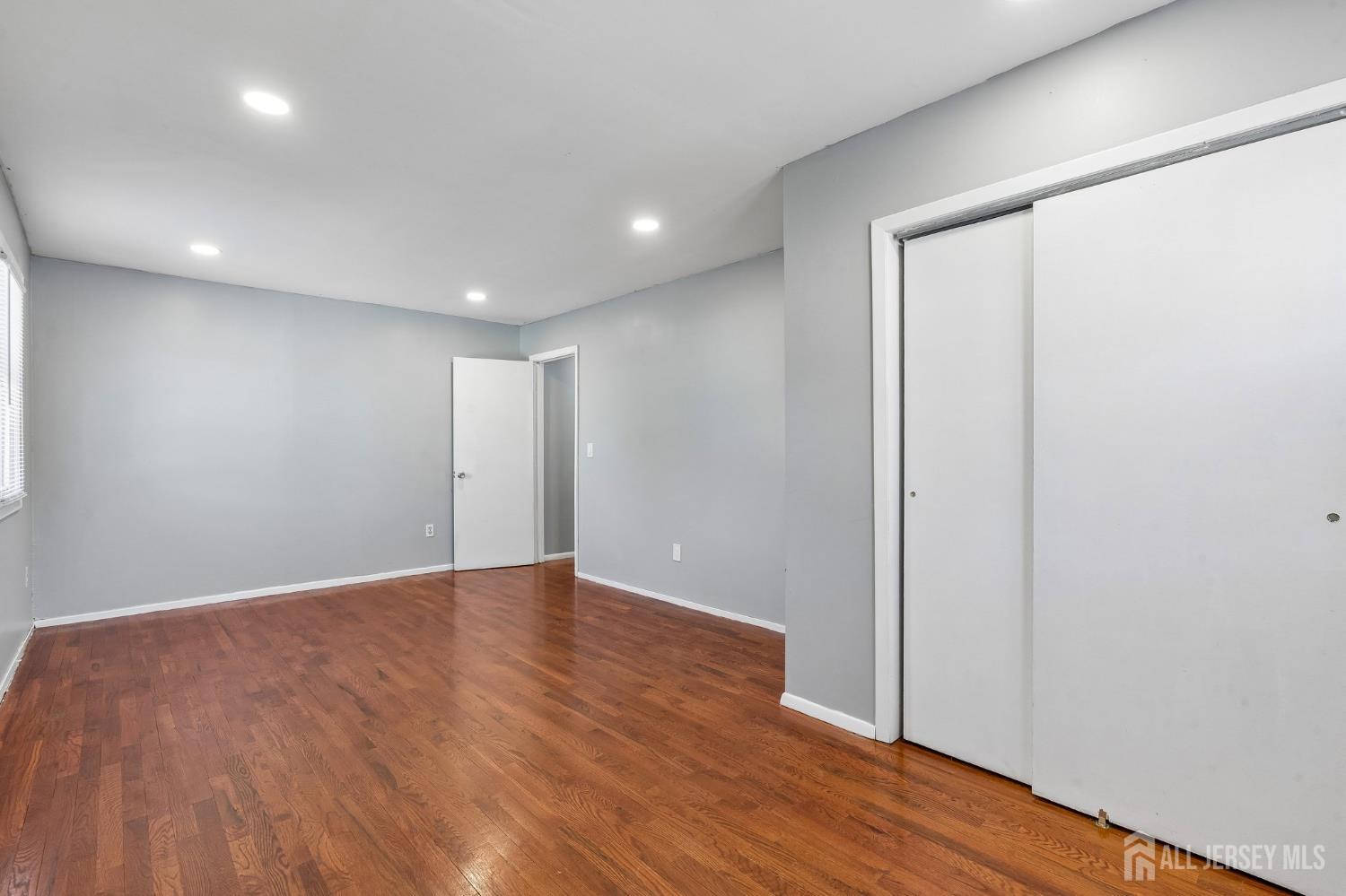 577 Berlant Avenue, Roselle, NJ, 07203 image 11