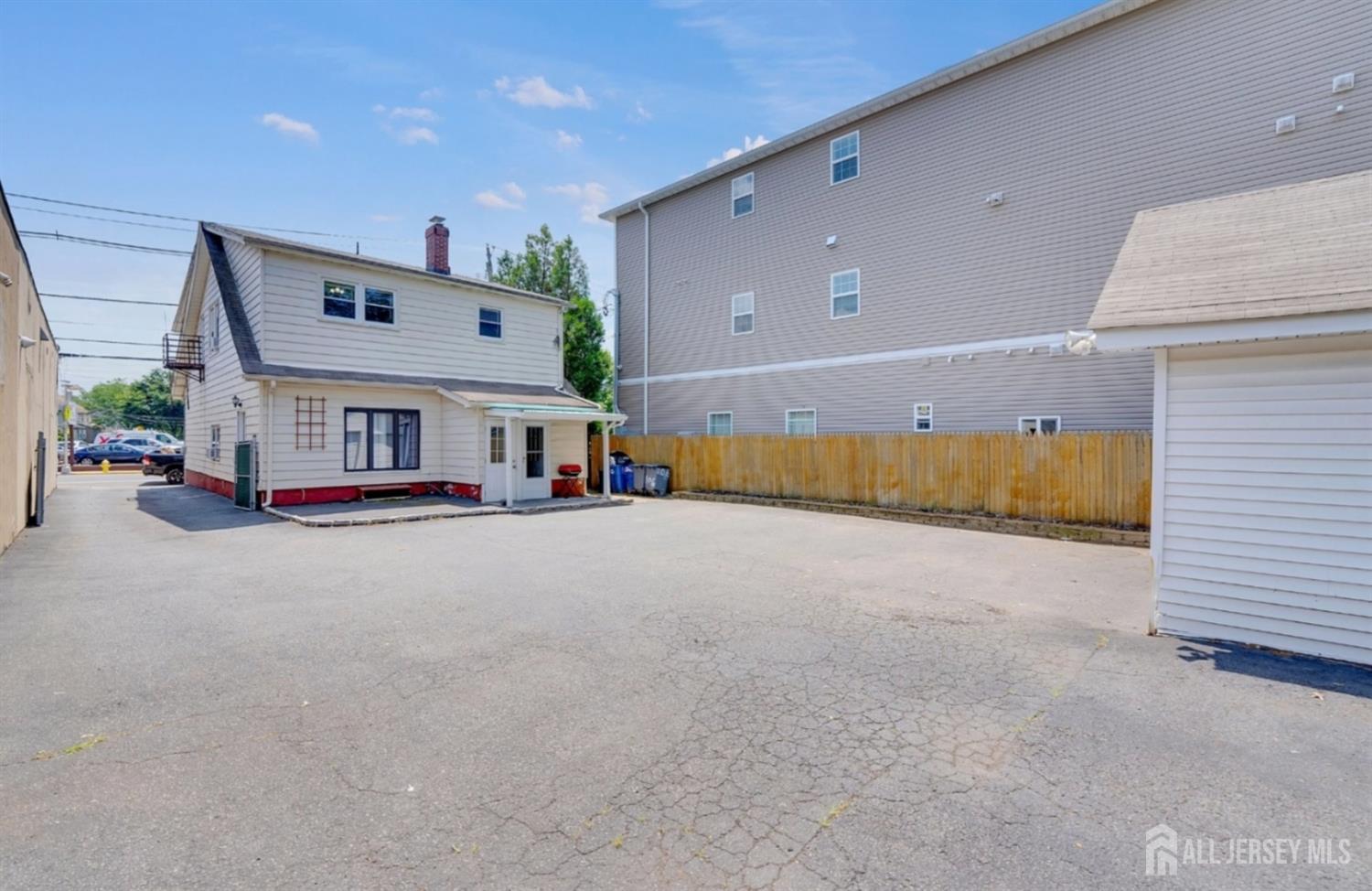 106 Broughton Avenue, Bloomfield, NJ, 07003