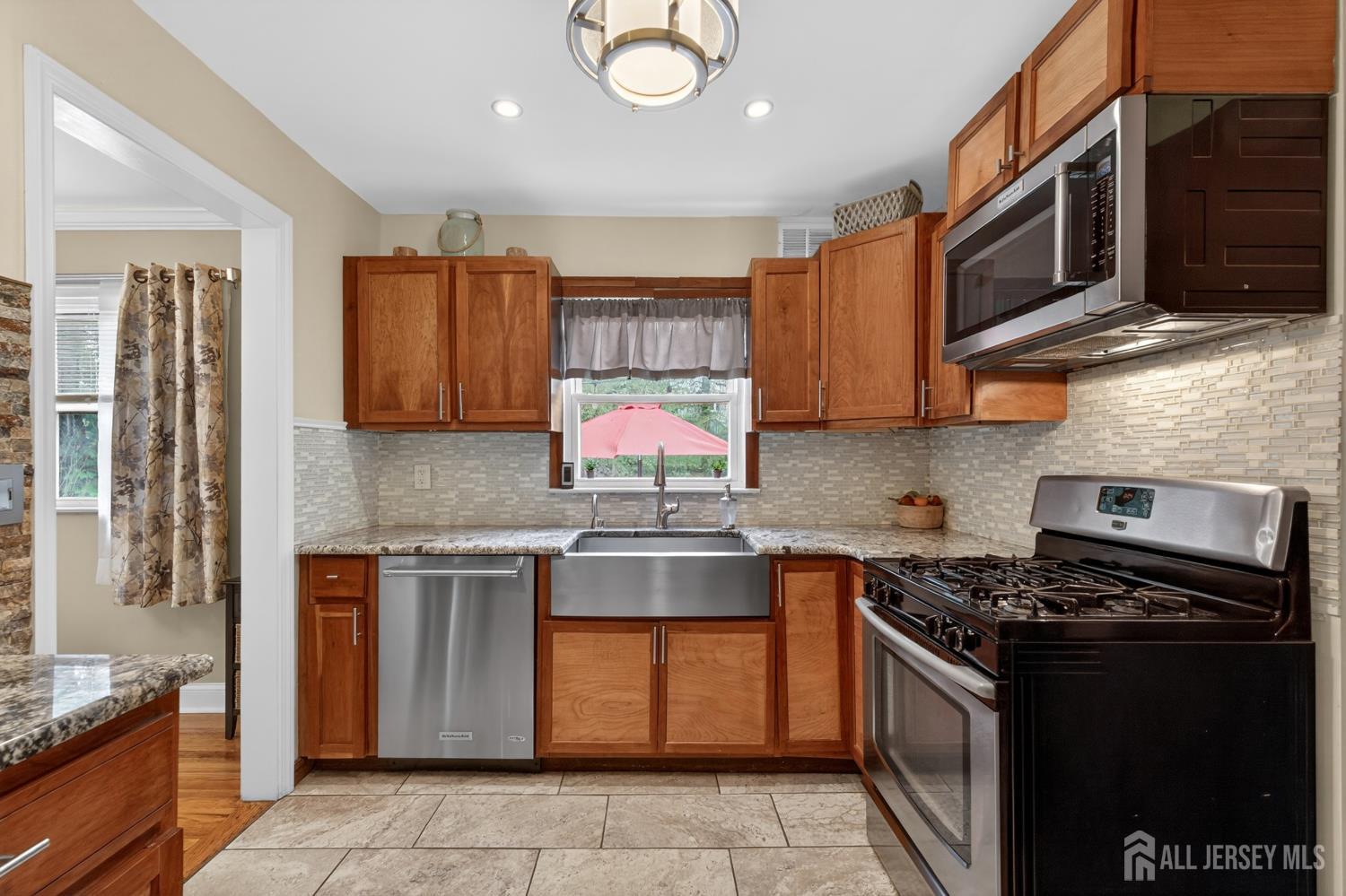 7 Spier Drive, Livingston, NJ, 07039 image 11