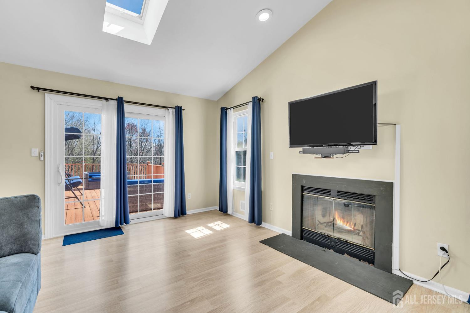 52 Zeller Drive, Franklin Twsp, NJ, 08873 image 26