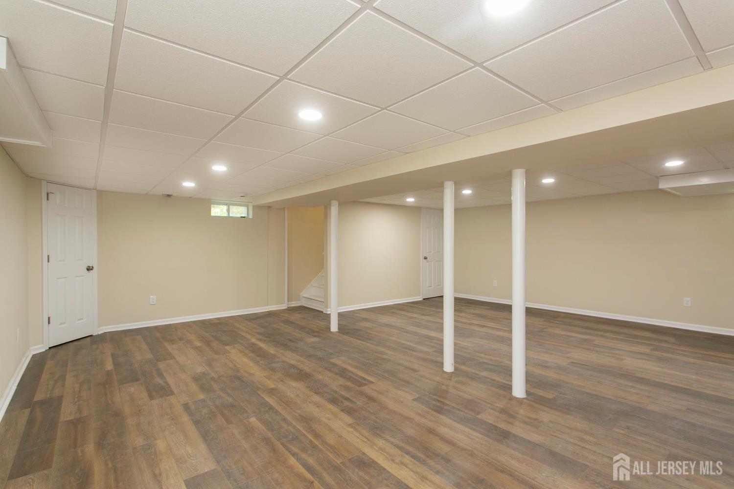 15 Bradley Drive, Edison, NJ, 08817 image 34