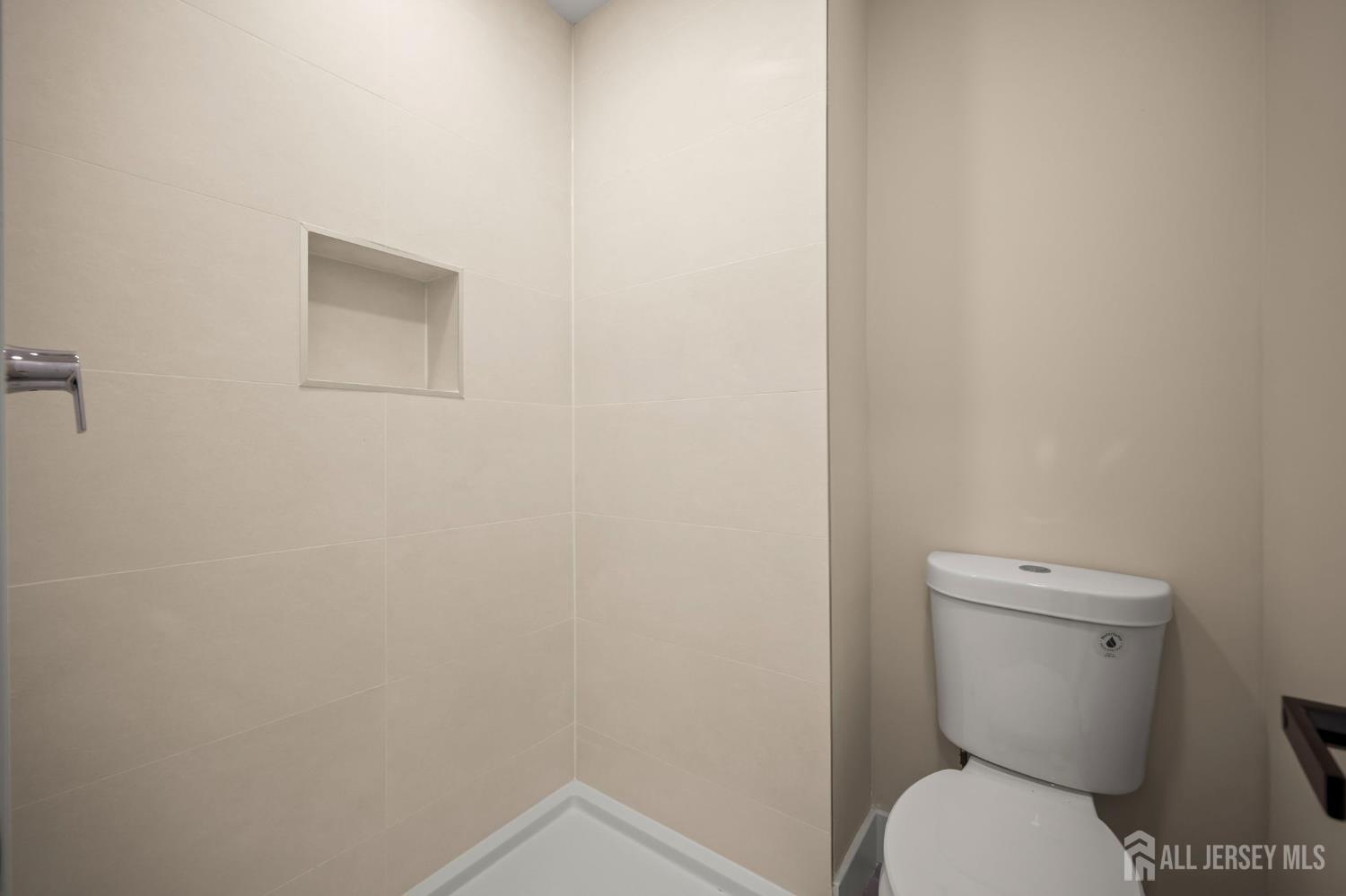 701 Croydon Road A, Monroe, NJ, 08831 image 26