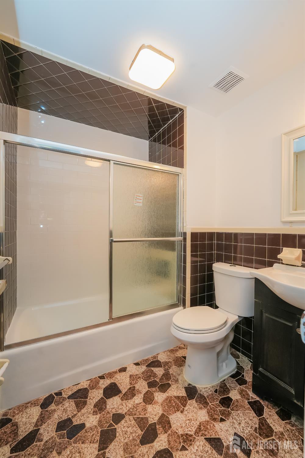 1308 Merrywood Drive, Edison, NJ, 08817 image 73