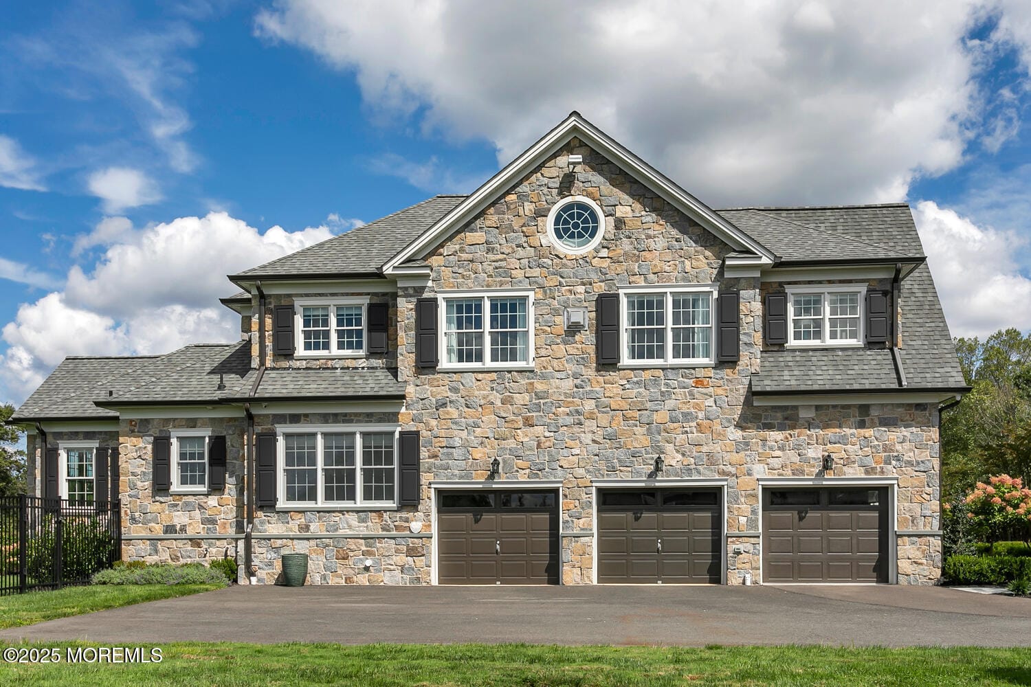 3 Bretwood Drive Image 4