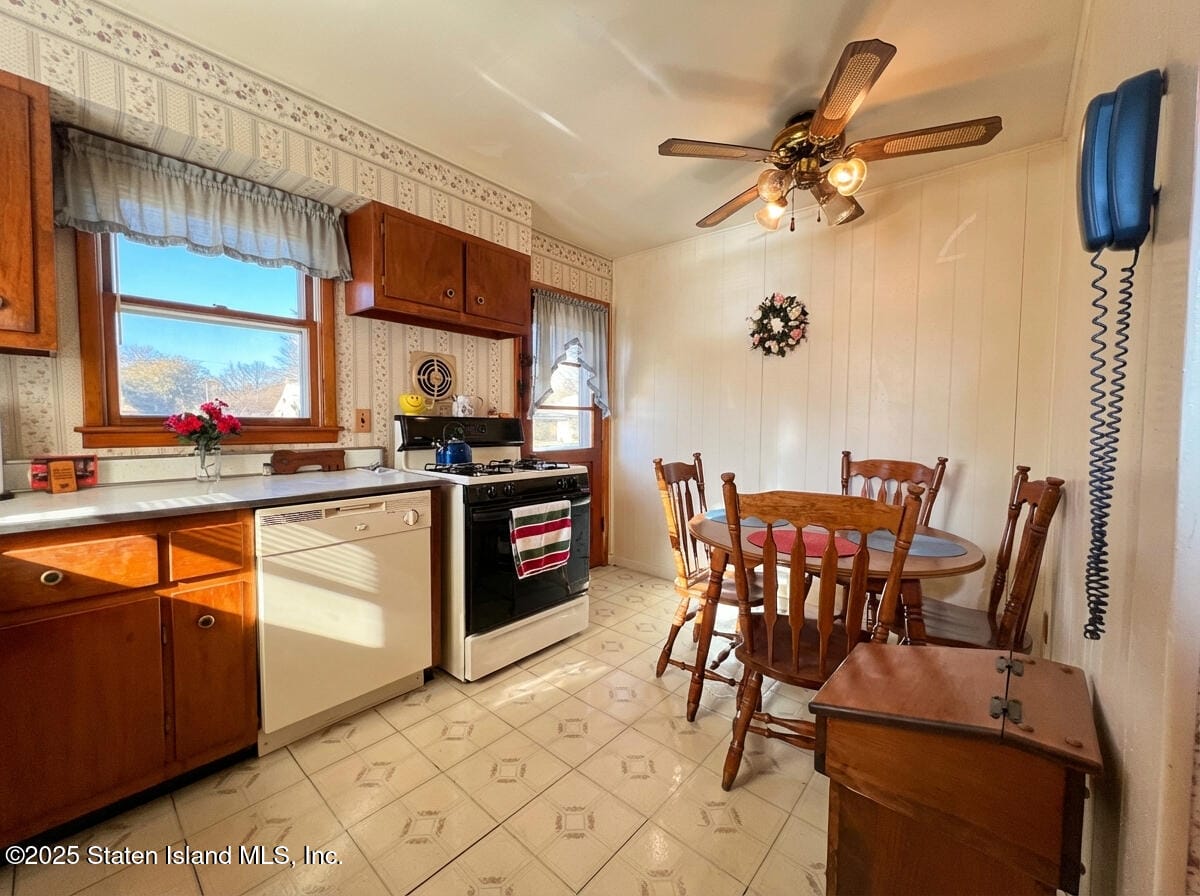 59 Almond Street, Staten Island, NY, 10312 image 6