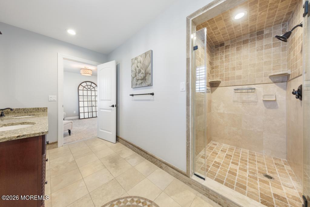 2 Annette Road, Fairfield, NJ, 07004 image 59