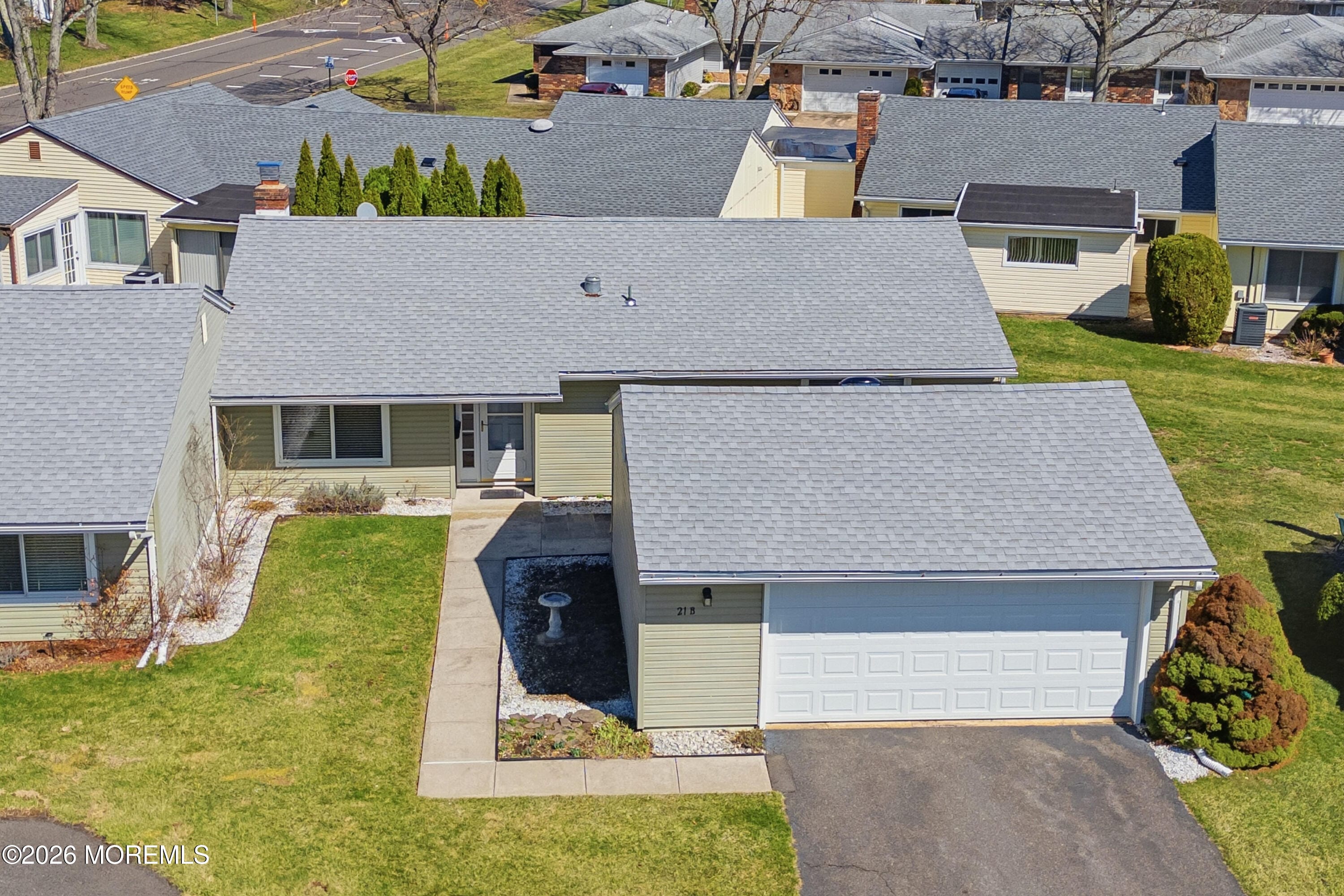 21 Celtis Plz 21B Image 2