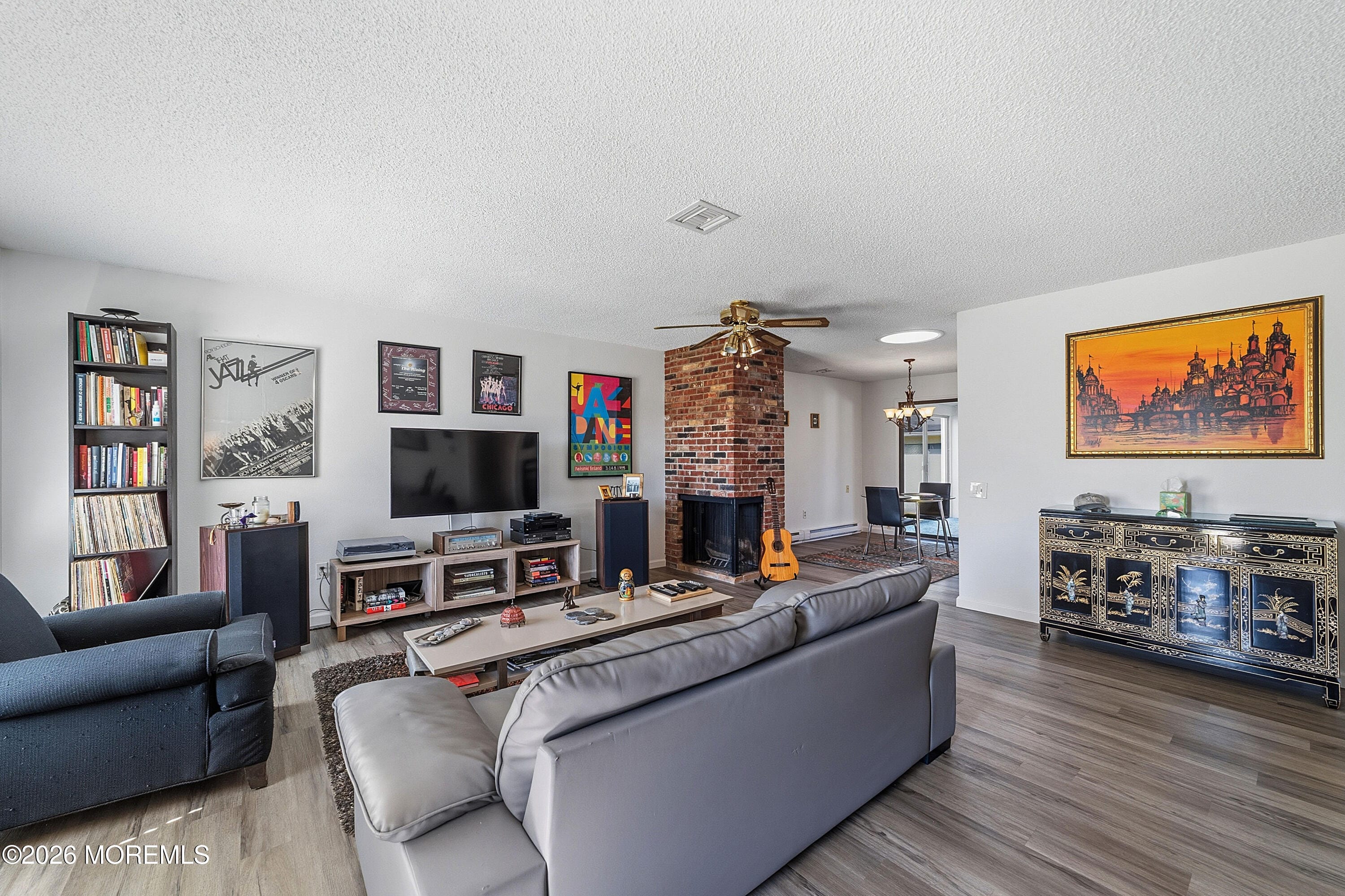 21 Celtis Plz 21B Image 4