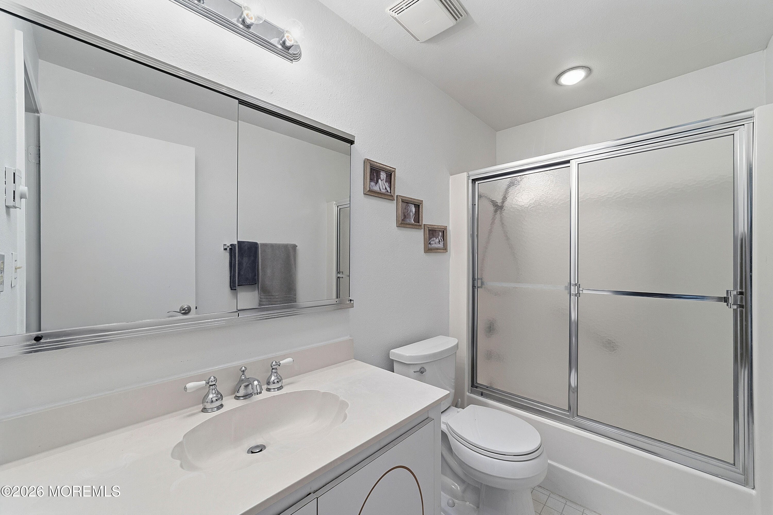 21 Celtis Plz 21B, Monroe, NJ, 08831 image 24