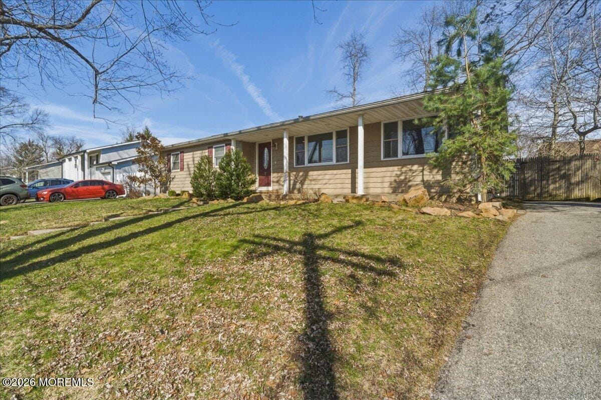 11 Neal Street Image 5