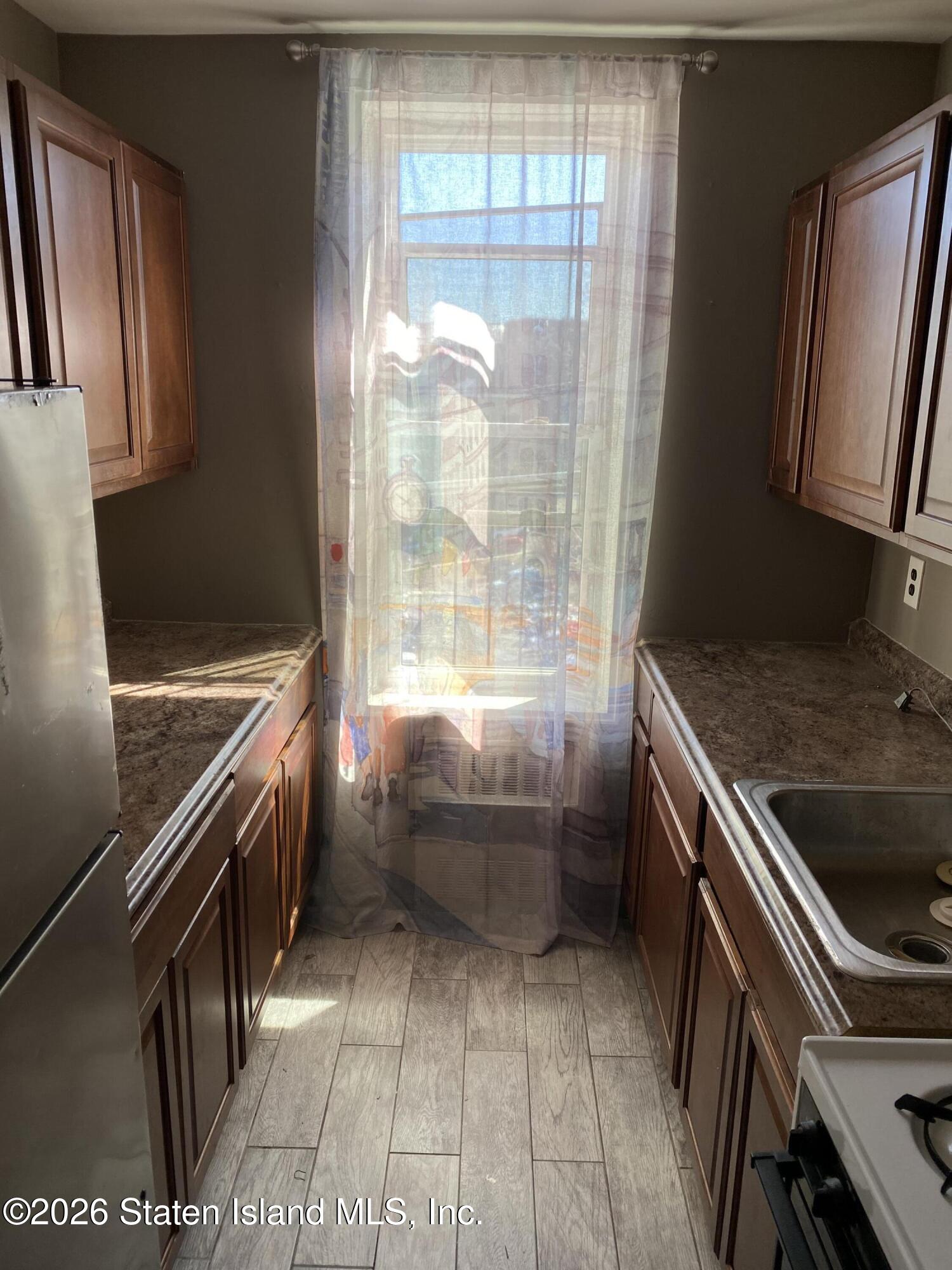 36 Hamilton Avenue 6n Image 5