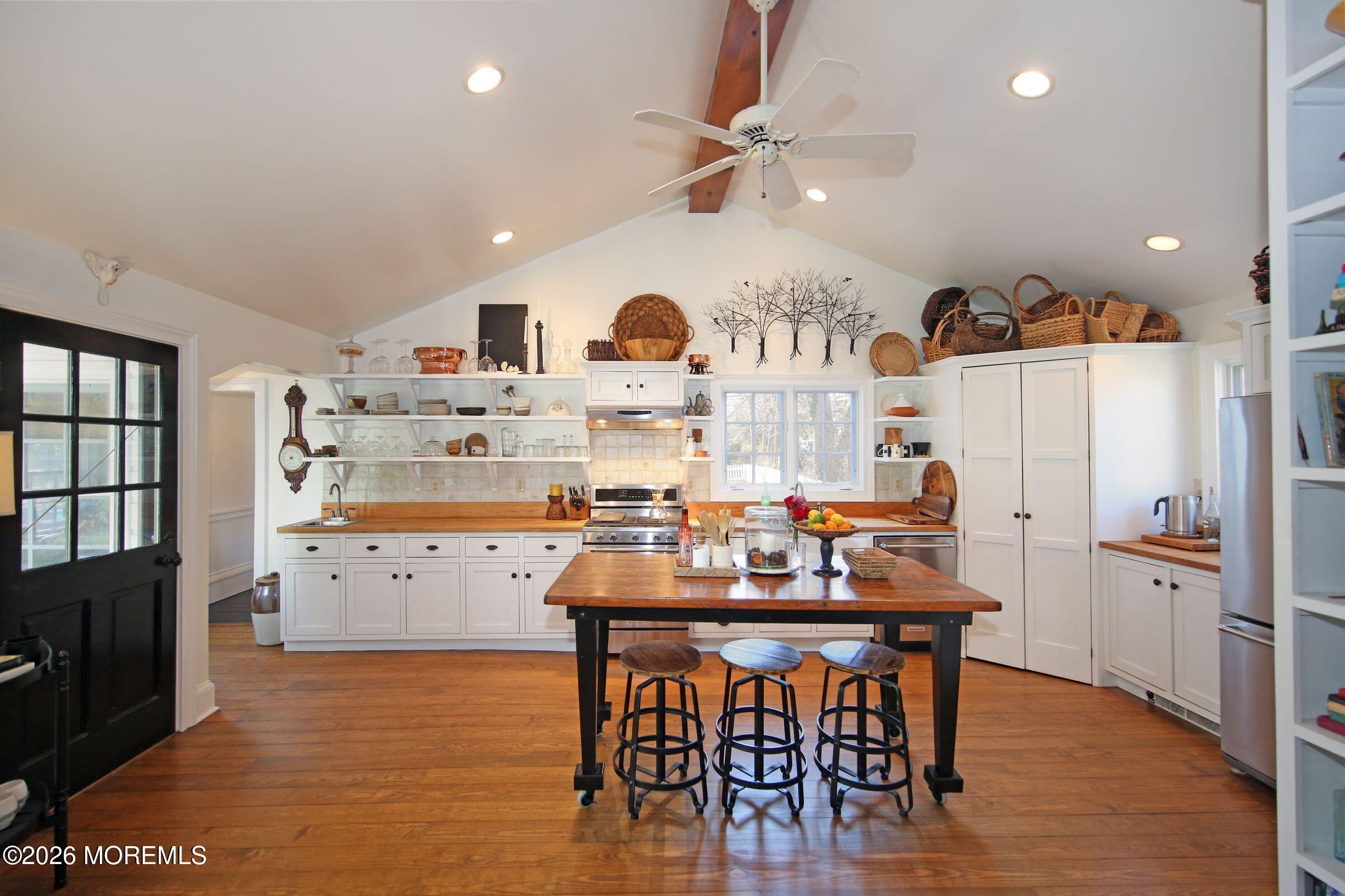 917 Broad Street, Shrewsbury Boro, NJ, 07702 image 42