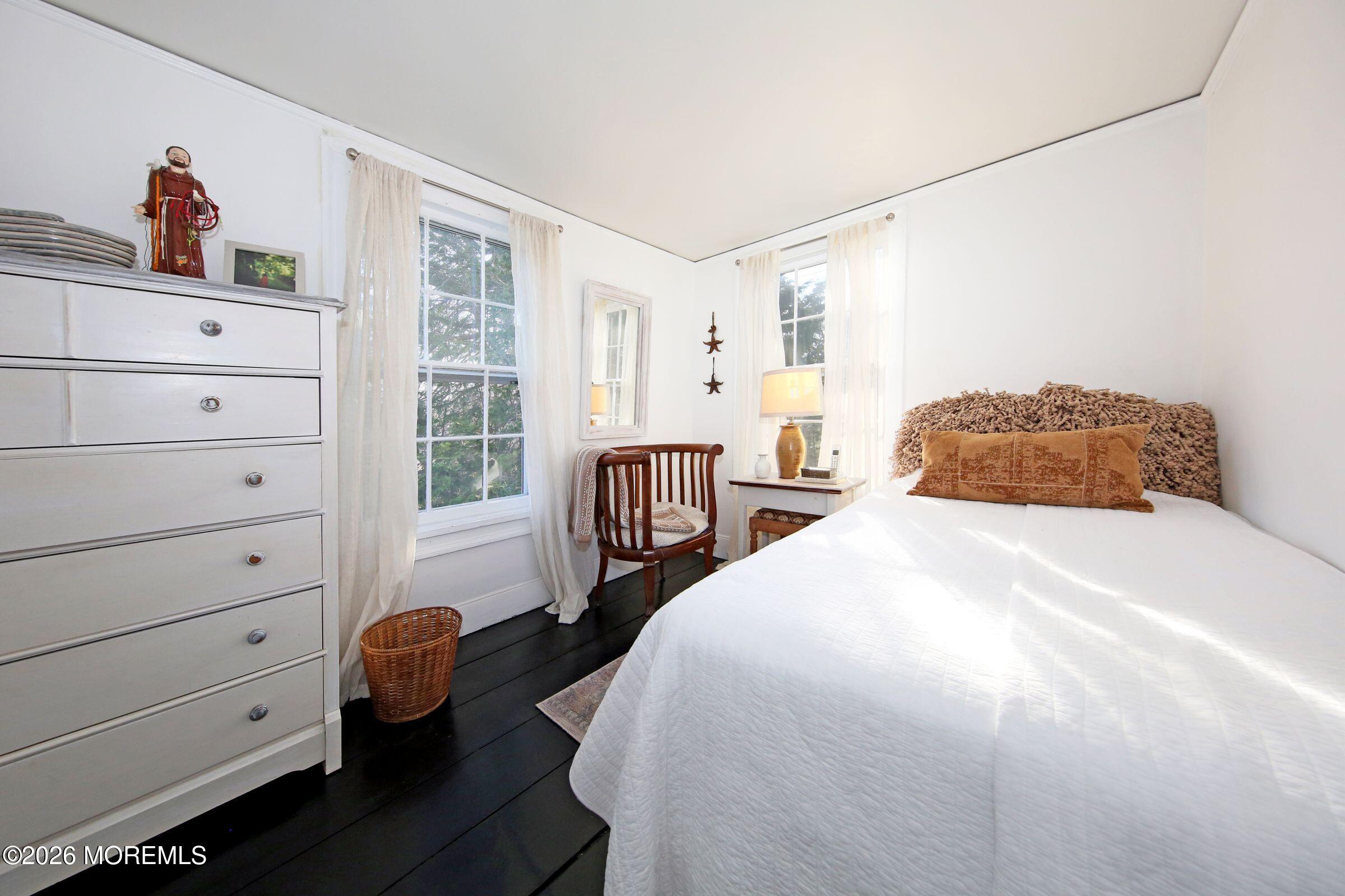 917 Broad Street Image 1